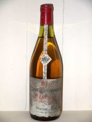 Dry pinot Chardonnay réserve Maison Bouchard Ainé et fils présumée années 70