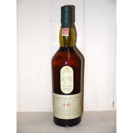 Lagavulin 16 ans d'âge en coffret - Au Droit de Bouchon