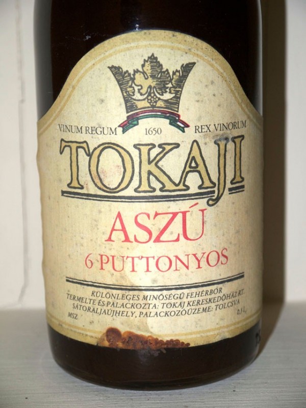 Tokaji Kereskedohaz | 6 Bouchon wine Au Droit 1983 - great Foreign Puttonyos de Aszu
