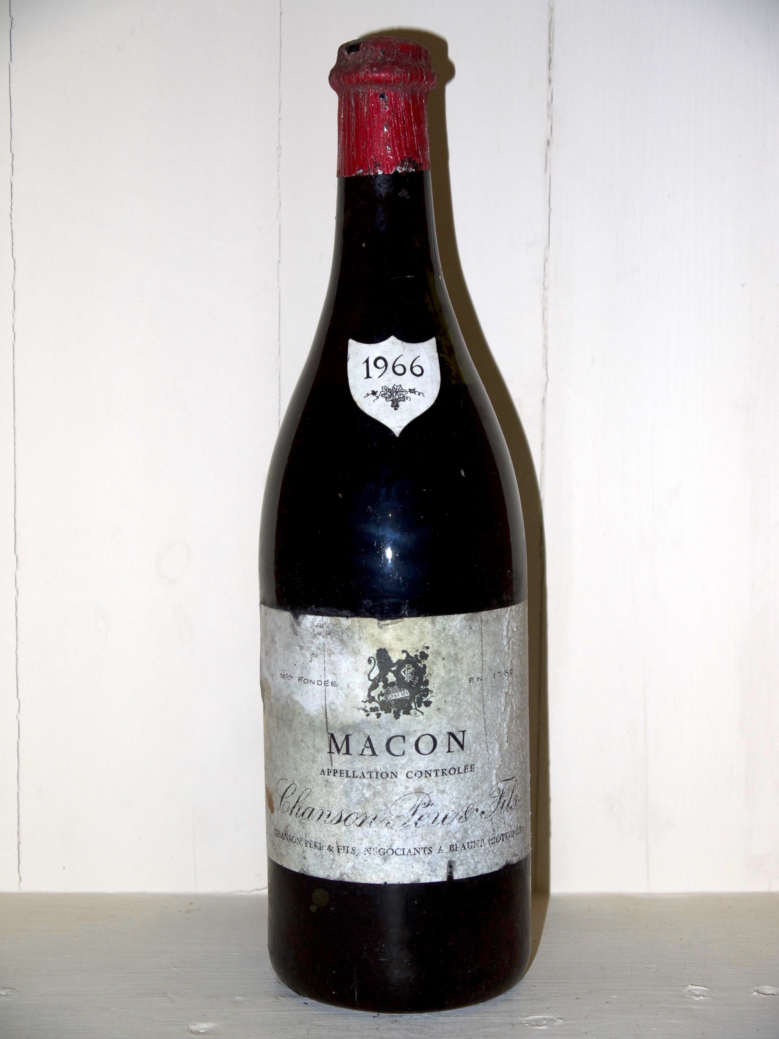 Macon 1966 Maison Chanson Père et fils - great wine 1966 | Au